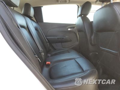 Zdjęcie 11 z 15 samochodu: 2015 CHEVROLET SONIC LTZ VIN:1G1JE6SB5F4109670 - miniatura