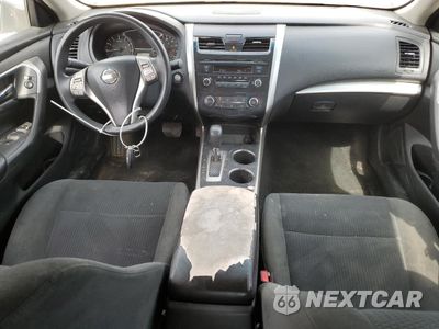 Zdjęcie 8 z 12 samochodu: 2015 NISSAN ALTIMA 2.5 VIN:1N4AL3AP8FC482240 - miniatura