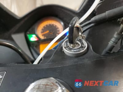 Zdjęcie 8 z 10 samochodu: 2005 SUZUKI SV650 VIN:JS1VP53A452103883 - miniatura