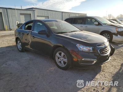 Czwarte zdjęcie samochodu z boku: 2015 CHEVROLET CRUZE LT VIN:1G1PC5SB0F7184768 - miniatura