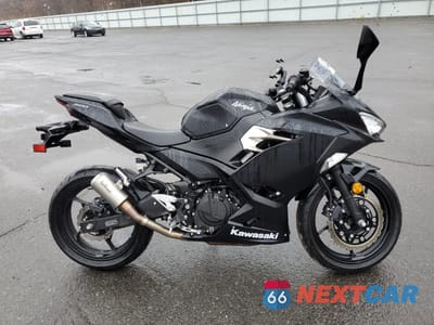 2018 KAWASAKI EX400 JKAEXKH12JDA12085 - główne zdjęcie licytacji z USA - miniatura