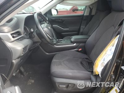 Zdjęcie 7 z 13 samochodu: 2022 TOYOTA HIGHLANDER L VIN:5TDZZRAH2NS108081 - miniatura