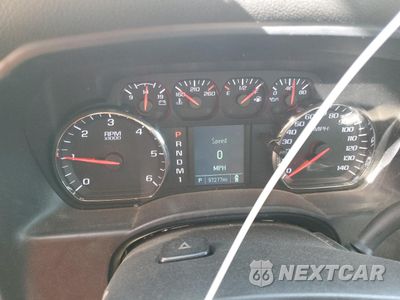 Zdjęcie 9 z 12 samochodu: 2015 CHEVROLET SILVERADO C3500 VIN:1GB3CYCG2FZ552765 - miniatura