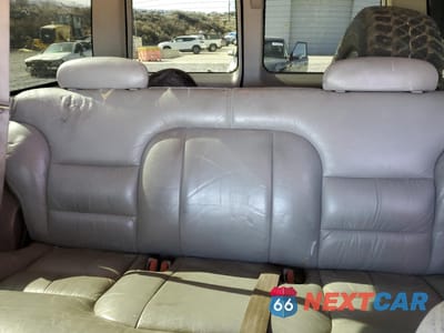 Zdjęcie 10 z 15 samochodu: 1995 GMC YUKON VIN:3GKEK18K2SG503656 - miniatura