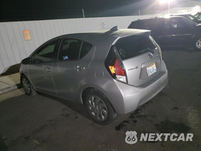 Drugie zdjęcie samochodu z przodu: 2015 TOYOTA PRIUS C VIN:JTDKDTB38F1105569 - miniatura