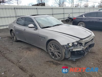 Czwarte zdjęcie samochodu z boku: 2010 MASERATI QUATTROPORTE S VIN:ZAM39JKA1A0051180 - miniatura