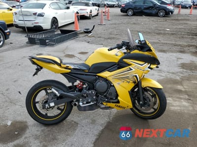 2009 YAMAHA FZ6 R JYARJ18Y89A000044 - główne zdjęcie licytacji z USA - miniatura