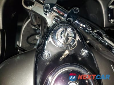 Zdjęcie 8 z 9 samochodu: 2013 KAWASAKI VN1700 A VIN:JKBVNRA14DA012175 - miniatura