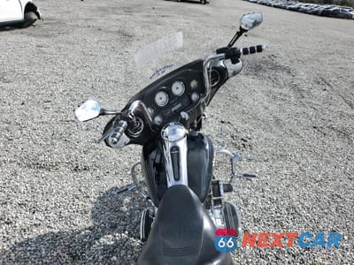Zdjęcie 6 z 9 samochodu: 2010 HARLEY-DAVIDSON FLHX VIN:1HD1KB43XAB636153 - miniatura