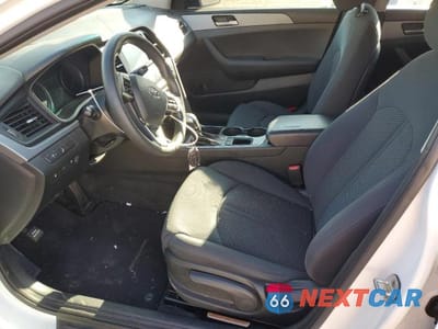 Zdjęcie 7 z 13 samochodu: 2019 HYUNDAI SONATA SE VIN:5NPE24AF8KH744817 - miniatura