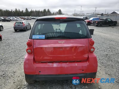 Zdjęcie 6 z 13 samochodu: 2011 SMART FORTWO PURE VIN:WMEEJ3BA5BK487747 - miniatura
