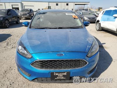 Piąte zdjęcie samochodu w środku: 2015 FORD FOCUS SE VIN:1FADP3K23FL347249 - miniatura