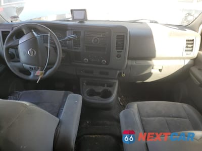 Zdjęcie 8 z 13 samochodu: 2013 NISSAN NV 1500 VIN:1N6BF0KL5DN113334 - miniatura