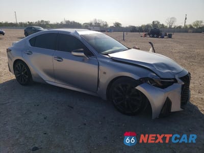 Czwarte zdjęcie samochodu z boku: 2024 LEXUS IS 350 F SPORT DESIGN VIN:JTHBZ1B26R5079711 - miniatura