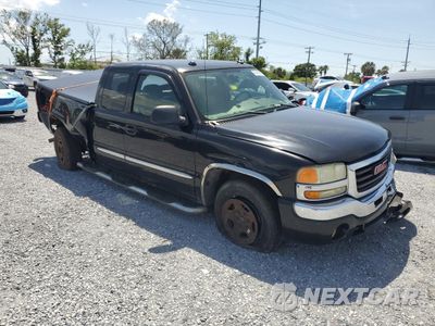 Czwarte zdjęcie samochodu z boku: 2004 GMC NEW SIERRA K1500 VIN:2GTEK19T641373461 - miniatura