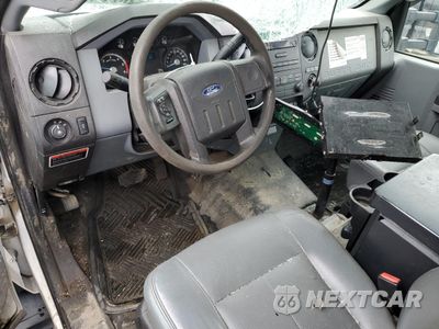 Zdjęcie 8 z 12 samochodu: 2012 FORD F450 SUPER DUTY VIN:1FDUF4GY2CEC36199 - miniatura