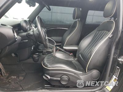 Zdjęcie 7 z 14 samochodu: 2009 MINI COOPER S VIN:WMWMF73539TT98491 - miniatura