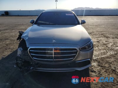 Piąte zdjęcie samochodu w środku: 2021 MERCEDES-BENZ S 580 4MATIC VIN:W1K6G7GBXMA040243 - miniatura