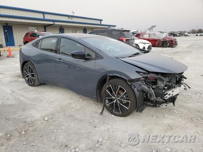 Czwarte zdjęcie samochodu z boku: 2024 TOYOTA PRIUS LE VIN:JTDACAAU5R3027130 - miniatura