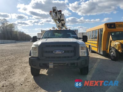 Piąte zdjęcie samochodu w środku: 2013 FORD F450 SUPER DUTY VIN:1FDUF4GY2DEB11012 - miniatura