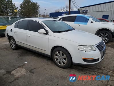 Czwarte zdjęcie samochodu z boku: 2006 VOLKSWAGEN PASSAT 2.0T VIN:WVWAK73C36P039467 - miniatura
