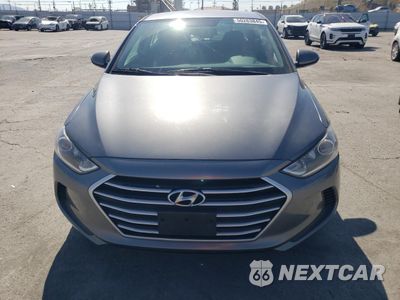 Piąte zdjęcie samochodu w środku: 2018 HYUNDAI ELANTRA SEL VIN:5NPD84LF1JH393125 - miniatura