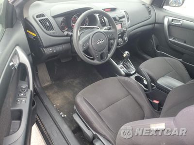 Zdjęcie 8 z 12 samochodu: 2013 KIA FORTE EX VIN:KNAFU6A23D5669385 - miniatura