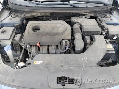 Zdjęcie 11 z 13 samochodu: 2017 HYUNDAI SONATA SE VIN:5NPE24AF5HH522650 - miniatura