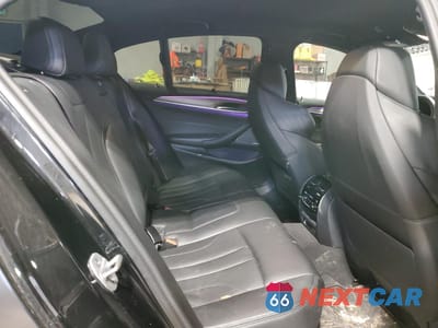 Zdjęcie 10 z 12 samochodu: 2023 BMW M5 VIN:WBS83CH09PCN24832 - miniatura