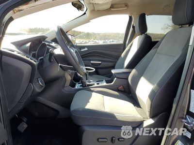 Zdjęcie 7 z 16 samochodu: 2018 FORD ESCAPE SE VIN:1FMCU0GD5JUA79715 - miniatura