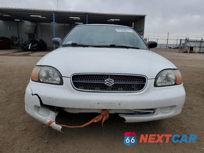 Piąte zdjęcie samochodu w środku: 2000 SUZUKI ESTEEM GL VIN:JS2GB41S3Y5188629 - miniatura