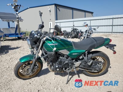 Trzecie zdjęcie samochodu z tyłu: 2022 KAWASAKI ER650 M VIN:ML5EREM13NDA76403 - miniatura