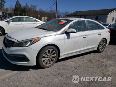 2015 HYUNDAI SONATA SPORT 5NPE34AF7FH081372 - główne zdjęcie licytacji z USA - miniatura