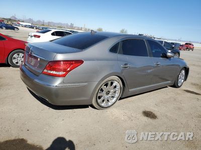 Trzecie zdjęcie samochodu z tyłu: 2013 HYUNDAI EQUUS SIGNATURE VIN:KMHGH4JH4DU058836 - miniatura