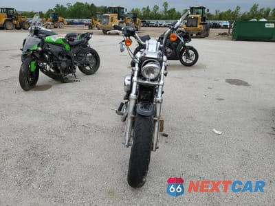 Drugie zdjęcie samochodu z przodu: 2014 HARLEY-DAVIDSON XL1200 C VIN:1HD1CT313EC414427 - miniatura