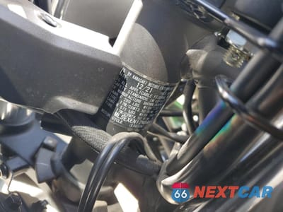 Zdjęcie 9 z 10 samochodu: 2022 KAWASAKI EX650 N VIN:ML5EXEN12NDA69270 - miniatura