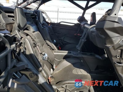 Zdjęcie 6 z 11 samochodu: 2024 CAN-AM MAVERICK X3 MAX X RS TURBO RR VIN:3JBVNAV24RE000999 - miniatura