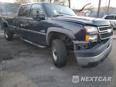Czwarte zdjęcie samochodu z boku: 2006 CHEVROLET SILVERADO K3500 VIN:1GCHK33D56F258274 - miniatura