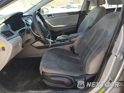 Zdjęcie 7 z 12 samochodu: 2017 HYUNDAI SONATA SE VIN:5NPE24AF7HH462032 - miniatura