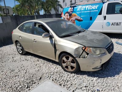 Czwarte zdjęcie samochodu z boku: 2007 HYUNDAI ELANTRA GLS VIN:KMHDU46D47U114167 - miniatura