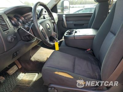 Zdjęcie 7 z 12 samochodu: 2013 CHEVROLET SILVERADO K2500 HEAVY DUTY LT VIN:1GC1KXC8XDF244010 - miniatura