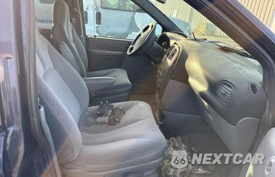 Piąte zdjęcie samochodu w środku: 2004 DODGE GRAND CARAVAN SE VIN:1D4GP24R44B519600 - miniatura