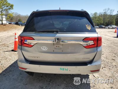 Zdjęcie 6 z 15 samochodu: 2018 HONDA ODYSSEY TOURING VIN:5FNRL6H88JB009060 - miniatura