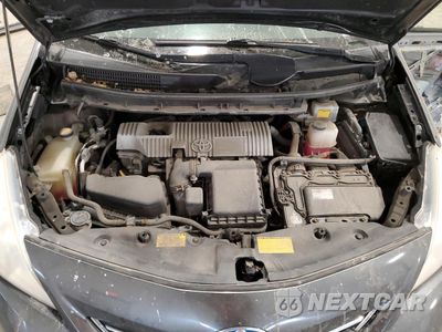 Zdjęcie 13 z 15 samochodu: 2013 TOYOTA PRIUS V VIN:JTDZN3EU7D3241645 - miniatura