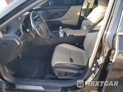 Zdjęcie 7 z 12 samochodu: 2021 LEXUS ES 300H VIN:58ADA1C13MU006659 - miniatura