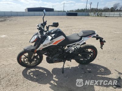 Trzecie zdjęcie samochodu z tyłu: 2022 KTM 390 DUKE VIN:MD2JPJ404NC253225 - miniatura