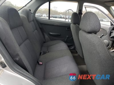 Zdjęcie 10 z 14 samochodu: 1999 HYUNDAI ACCENT GL VIN:KMHVF24N2XU570019 - miniatura