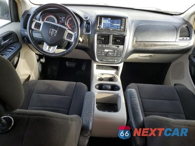 Zdjęcie 8 z 15 samochodu: 2012 DODGE GRAND CARAVAN CREW VIN:2C4RDGDG8CR294463 - miniatura