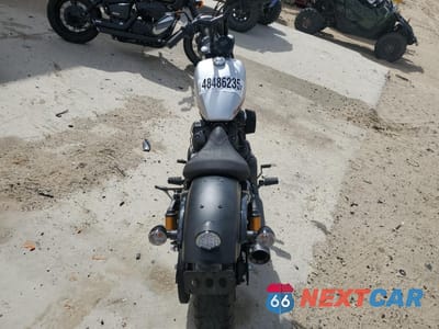 Zdjęcie 6 z 9 samochodu: 2019 YAMAHA XVS950 CU VIN:JYAVN05Y9KA003929 - miniatura