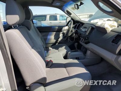 Zdjęcie 10 z 12 samochodu: 2006 TOYOTA TACOMA VIN:5TENX22N86Z191732 - miniatura